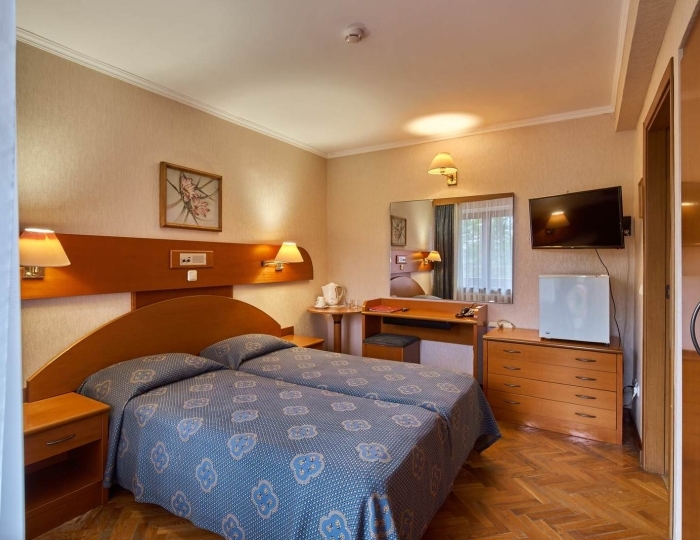 Стандарт 1-комн. 2-мест. - Пансионат «Заря»